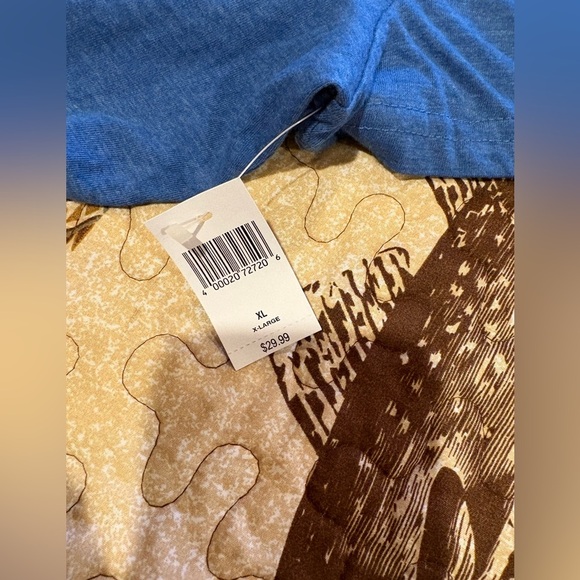 Authentic Disney Parks women's blue V-neck Mickey Mouse t-shirt size XL NWT - Picture 9 of 9